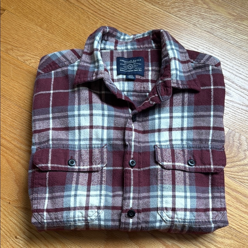 American Eagle Outfitters AEO Cotton Flannel Shirt Small